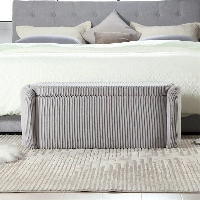 Gepolsterte Stoff-Sitzbank mit Stauraum für das Schlafzimmer, das Fußende des Bettes oder den Eingangsbereich